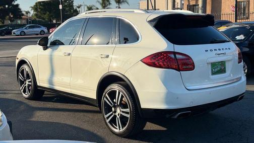 2011 Porsche Cayenne Cayenne
