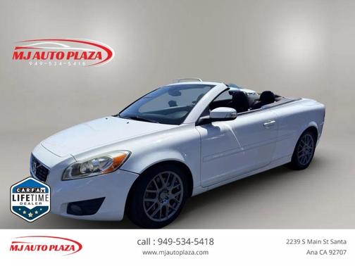 Ice White 2012 Volvo C70 T5 Convertible 2D