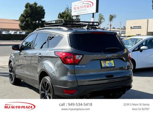 2019 Ford Escape SE