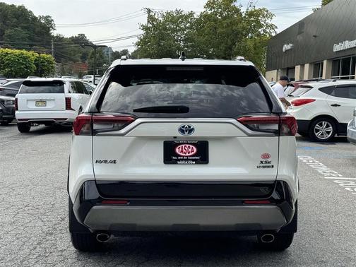 2019 Toyota RAV4 Hybrid SE