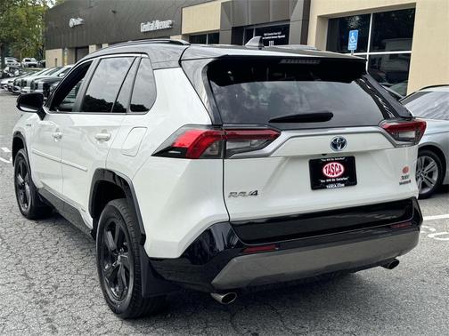 2019 Toyota RAV4 Hybrid SE