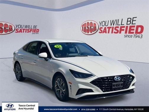2022 Hyundai SONATA SEL