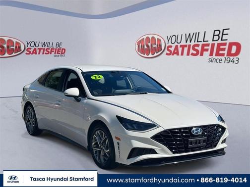 2022 Hyundai SONATA SEL
