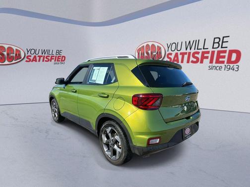 2023 Hyundai VENUE SEL