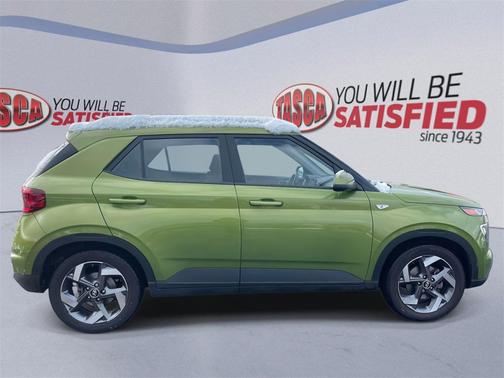 2023 Hyundai VENUE SEL