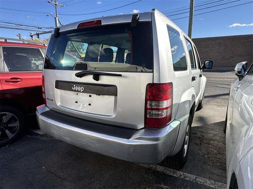 2012 Jeep Liberty Sport