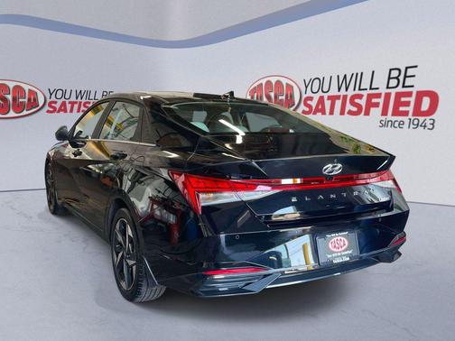 Phantom Black 2023 Hyundai ELANTRA Limited