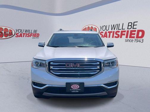 White Frost Tricoat 2019 GMC Acadia SLT-1