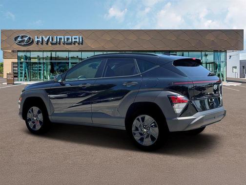 Abyss Black Pearl 2026 Hyundai KONA SEL Sport