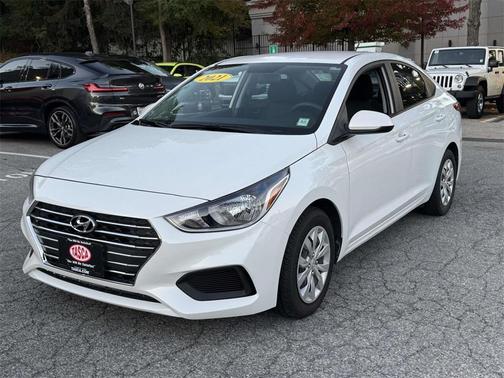 2021 Hyundai Accent SE