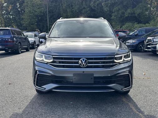 2022 Volkswagen Tiguan 2.0T SEL R-Line 4MOTION