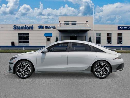 2025 Hyundai IONIQ 6 SEL