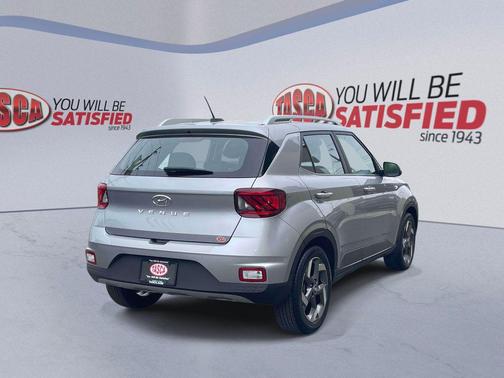 Shimmering Silver 2024 Hyundai VENUE SEL