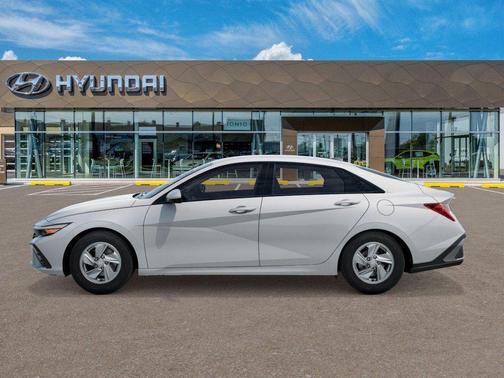 Serenity White 2026 Hyundai ELANTRA SE