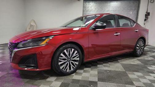 Scarlet Ember 2025 Nissan Altima 2.5 SV