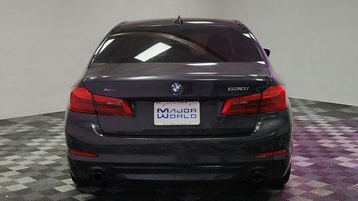 Dark Graphite Metallic 2019 BMW 530 xDrive