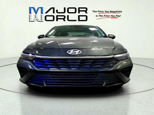 Amazon Gray 2025 Hyundai ELANTRA SE