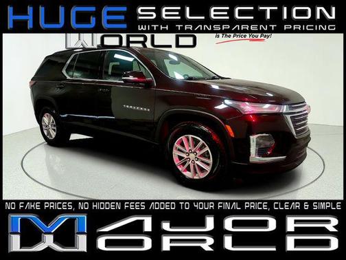 Black Cherry Metallic 2023 Chevrolet Traverse LT Cloth