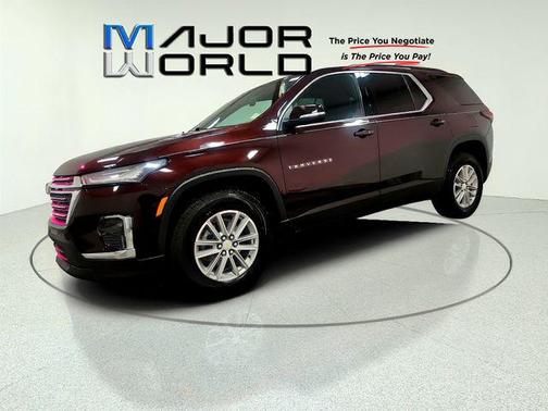 Black Cherry Metallic 2023 Chevrolet Traverse LT Cloth