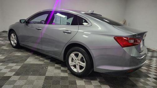 Sterling Gray Metallic 2024 Chevrolet Malibu FWD 1LT
