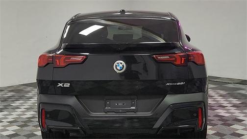 2025 BMW X2 xDrive28i