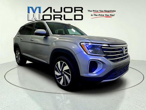 Gray 2025 Volkswagen Atlas 2.0T SE w/Technology