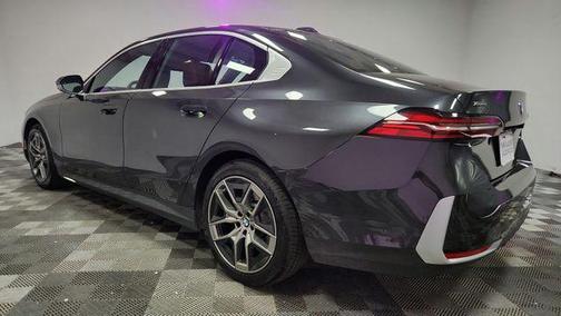 Dark Graphite 2026 BMW 530 xDrive