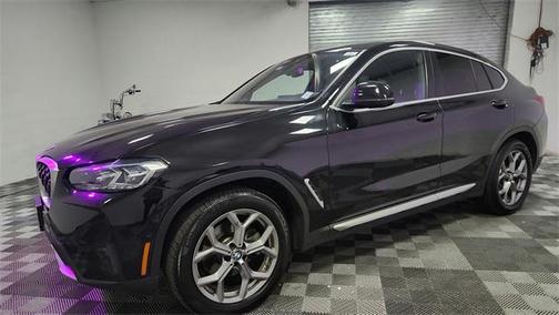 2024 BMW X4 xDrive30i