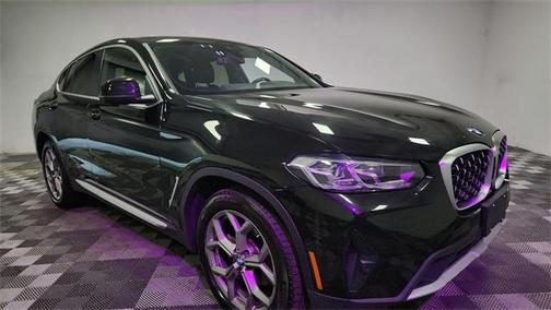 2024 BMW X4 xDrive30i
