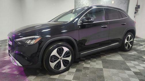 Night Black 2025 Mercedes-Benz GLA 250 4MATIC