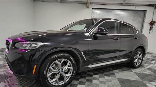 2024 BMW X4 xDrive30i