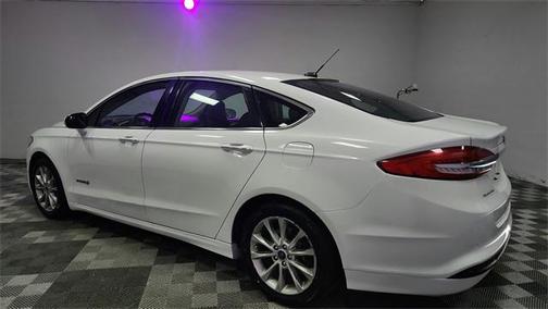 2017 Ford Fusion Hybrid SE
