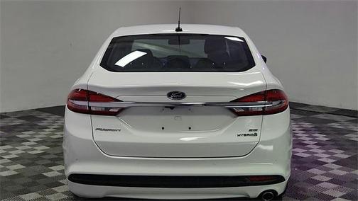 2017 Ford Fusion Hybrid SE