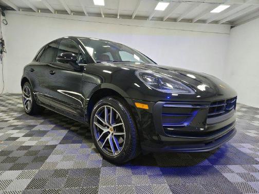 Black 2023 Porsche Macan Macan