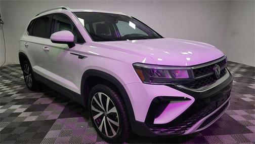 2024 Volkswagen Taos 1.5T SE