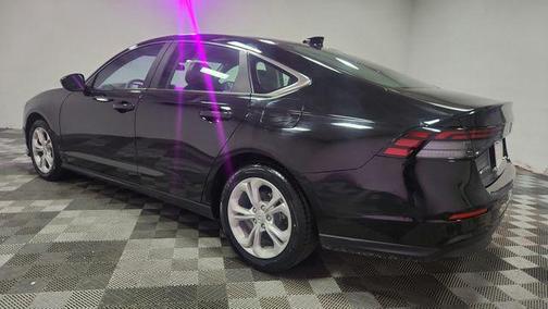 Crystal Black Pearl 2025 Honda Accord LX 1.5T