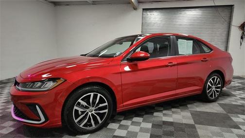 2025 Volkswagen Jetta 1.5T SE