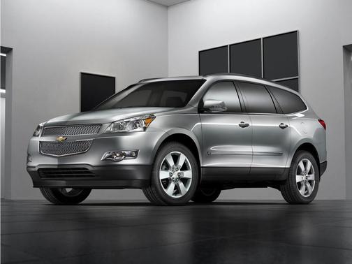 Cyber Gray Metallic 2010 Chevrolet Traverse LT