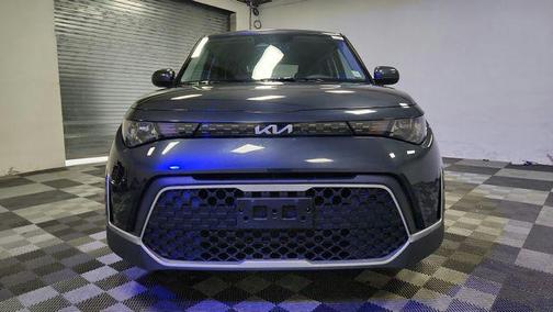 Gravity Gray 2025 Kia Soul LX