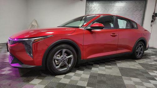 Currant Red 2025 Kia K4 LXS