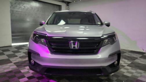 Lunar Silver Metallic 2022 Honda Pilot AWD Special Edition