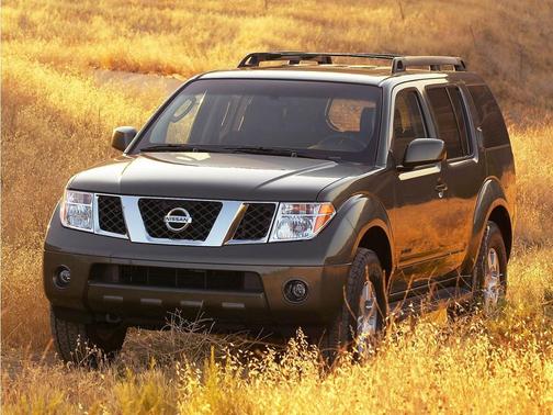 Red Brawn Clearcoat 2005 Nissan Pathfinder SE