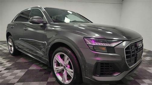 2021 Audi Q8 55 Premium Plus