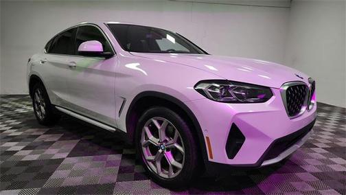 2025 BMW X4 xDrive30i