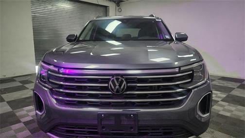 2024 Volkswagen Atlas 2.0T SE w/Technology 4MOTION