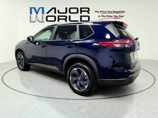 Super Black 2025 Nissan Rogue SV