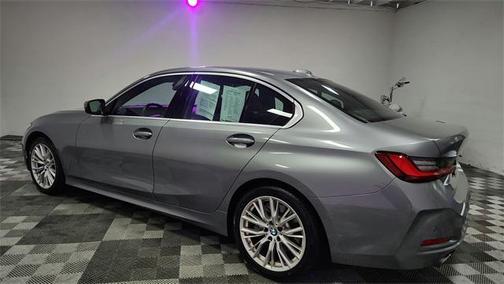2024 BMW 330 i