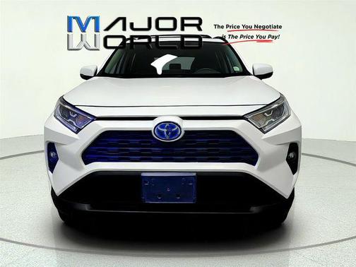 Blizzard Pearl 2021 Toyota RAV4 Hybrid XLE Premium