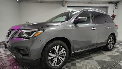 2018 Nissan Pathfinder S