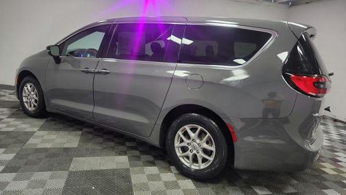 Ceramic Gray Clearcoat 2025 Chrysler Pacifica L